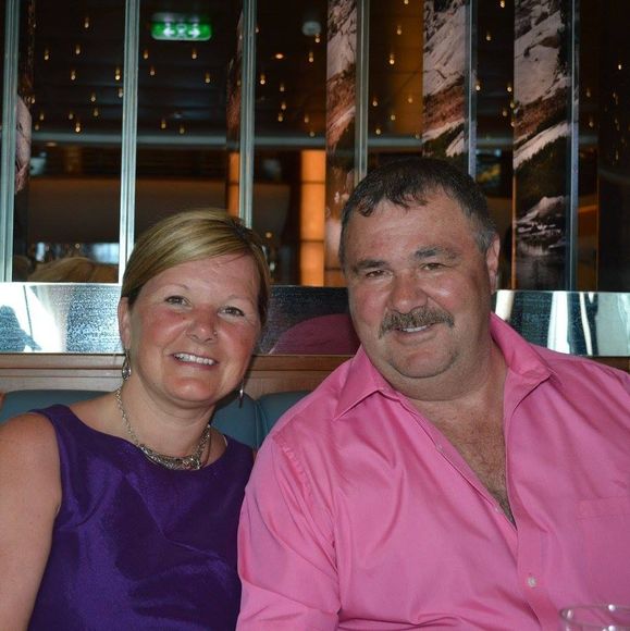 Meet your Posher, Vicki - Picture 1 of 1